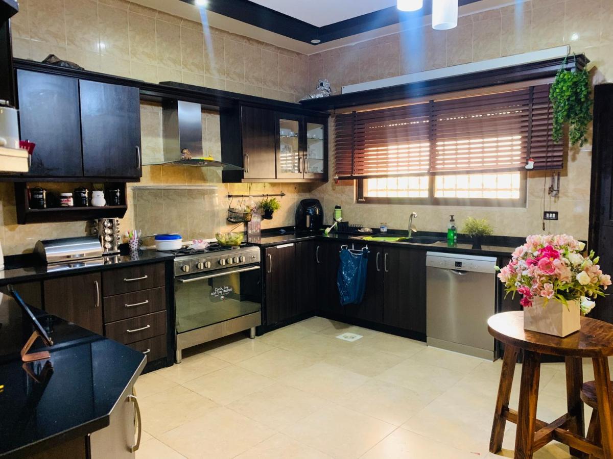 Laura'S Modern Villa Madaba Ngoại thất bức ảnh