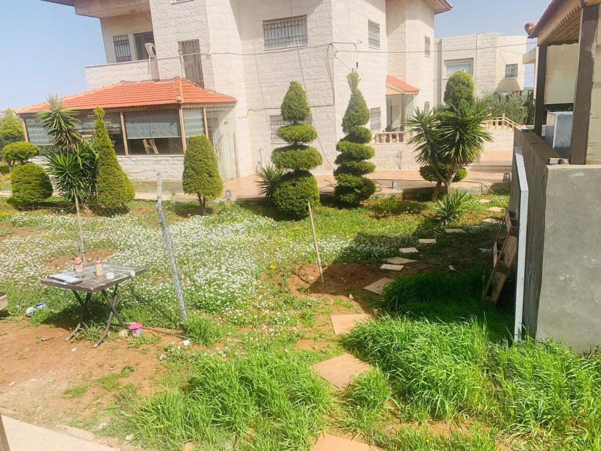 Laura'S Modern Villa Madaba Ngoại thất bức ảnh